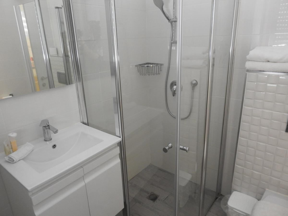 Rothschild 1929 Luxury Apartments Hotel Haifa Ngoại thất bức ảnh
