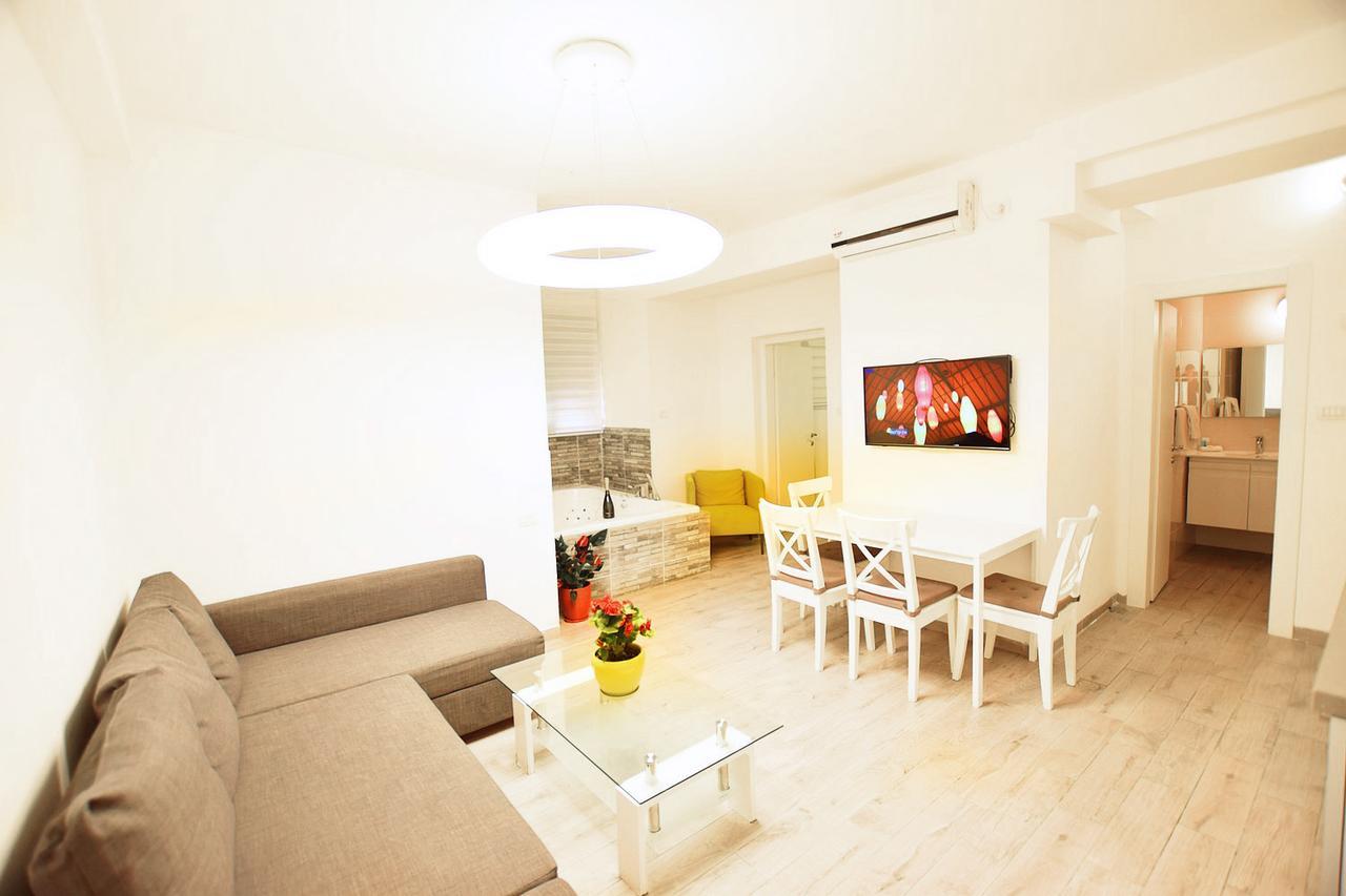 Rothschild 1929 Luxury Apartments Hotel Haifa Ngoại thất bức ảnh