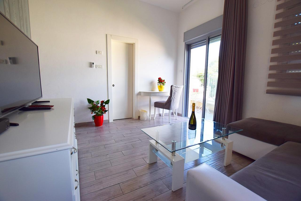 Rothschild 1929 Luxury Apartments Hotel Haifa Ngoại thất bức ảnh